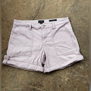 Jones New York Blush Pink shorts size 8